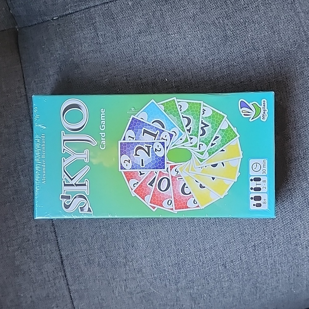 Skyjo Card Game